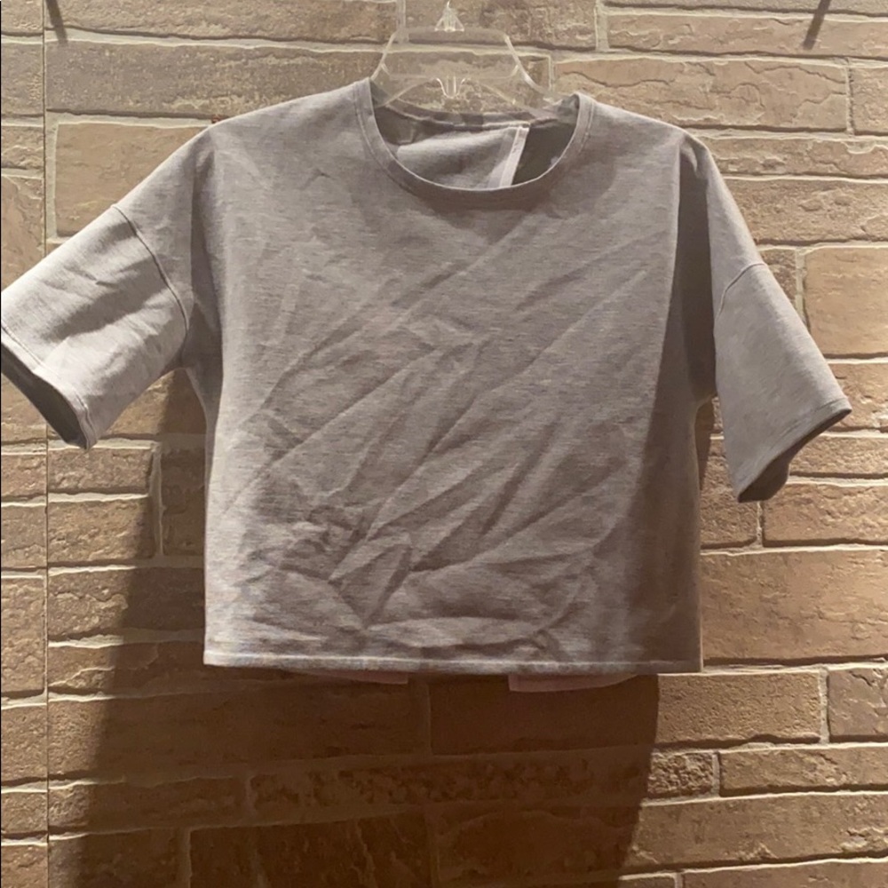 Lululemon? Gray top